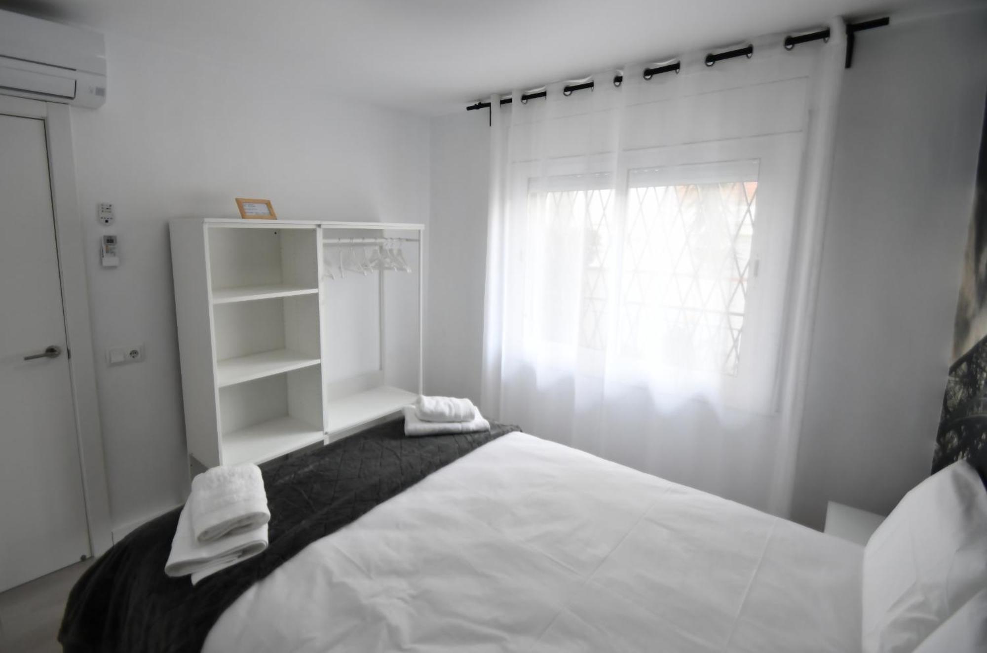2 Y Magnífica Terraza / 2-zimmer-wohnung Apartment Castelldefels