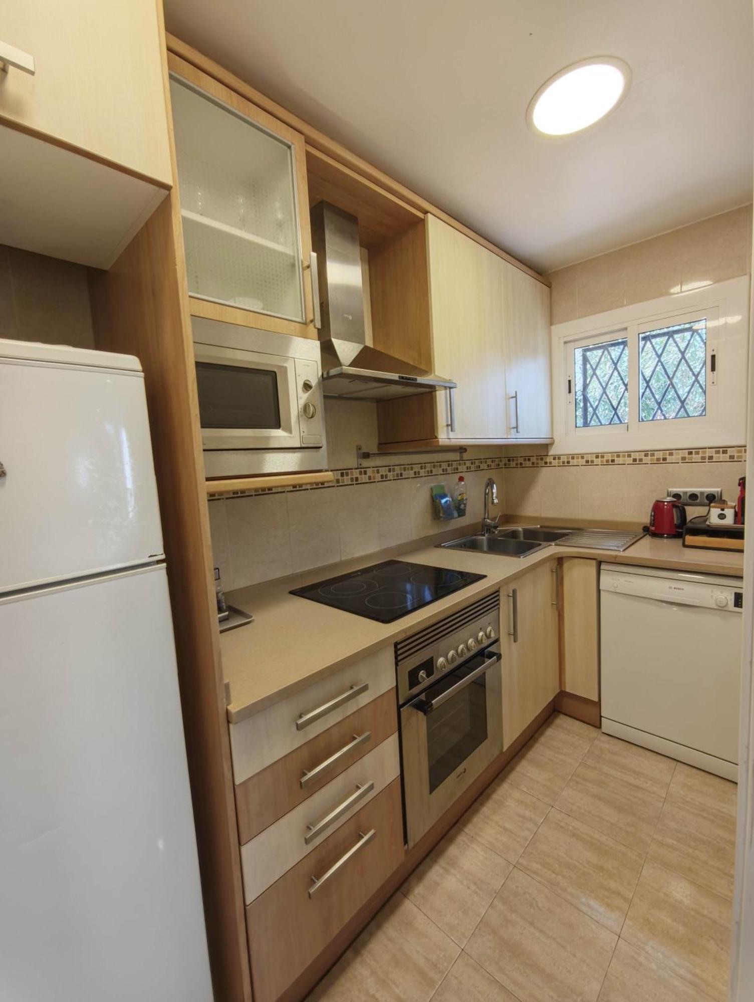 2 Y Magnífica Terraza / 2-zimmer-wohnung
