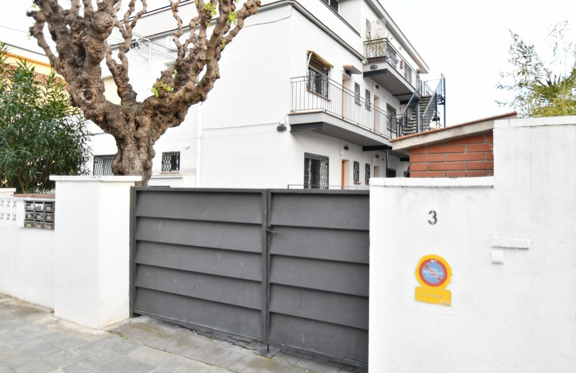 2 Y Magnifica Terraza * Castelldefels